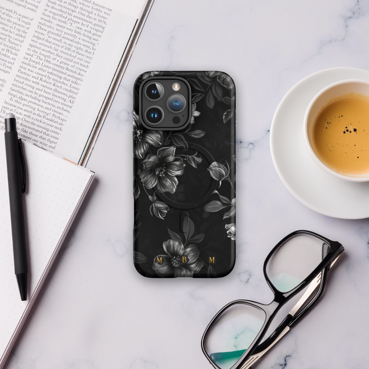 Midnight Flora MagSafe® iPhone tough case